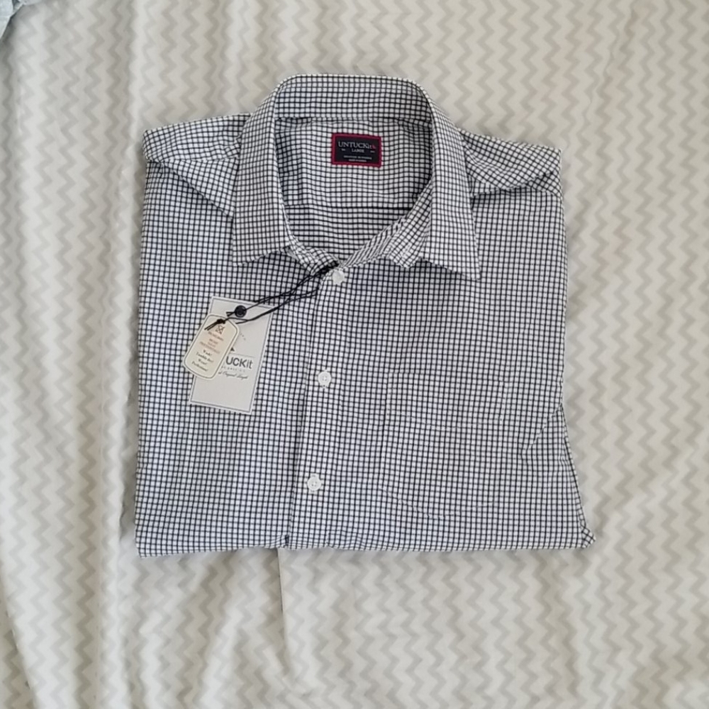 Long sleeve dress shirt